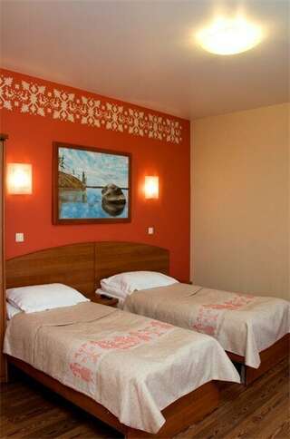 Гостиница Онежский замок Петрозаводск Улучшенный двухместный номер с 1 кроватью-2