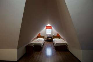 Гостиница Онежский замок Петрозаводск Семейный номер-8