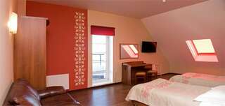 Гостиница Онежский замок Петрозаводск Улучшенный двухместный номер с 1 кроватью-13