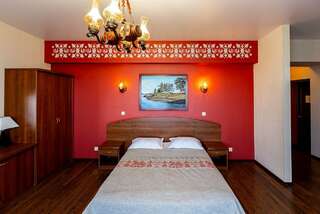 Гостиница Онежский замок Петрозаводск Полулюкс-15