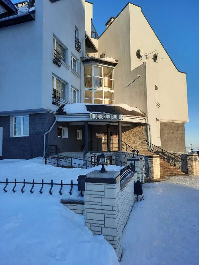 Гостиница Онежский замок Петрозаводск-10